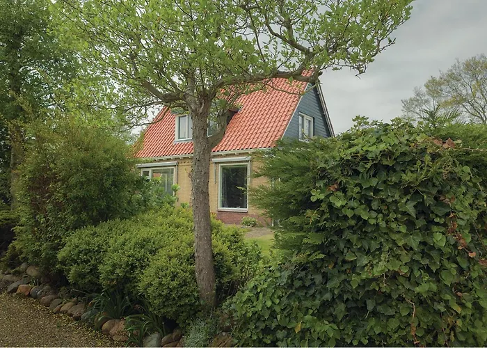 Дом отдыха Wijde Waddenzee Ден-Оевер